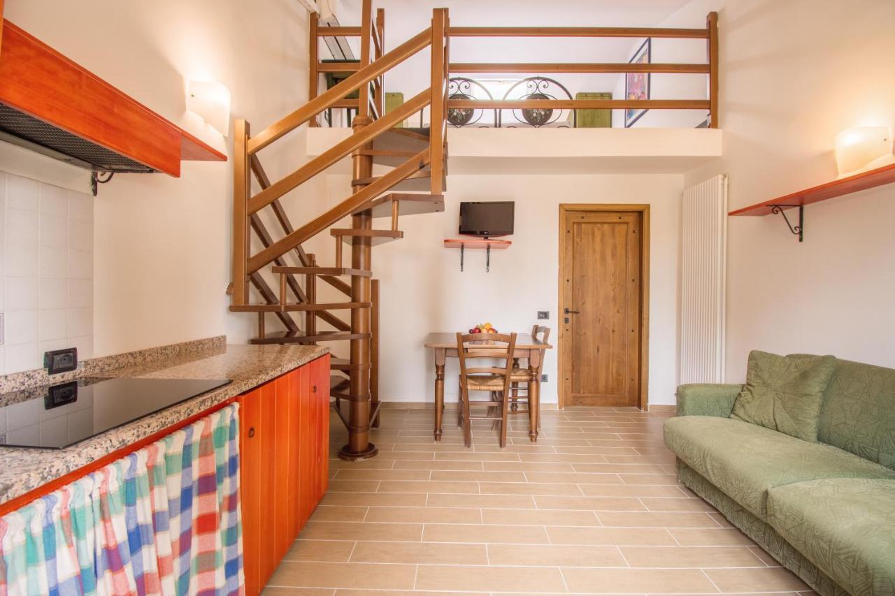 Casa Vacanze Vecchio Granaio Magione Exterior photo