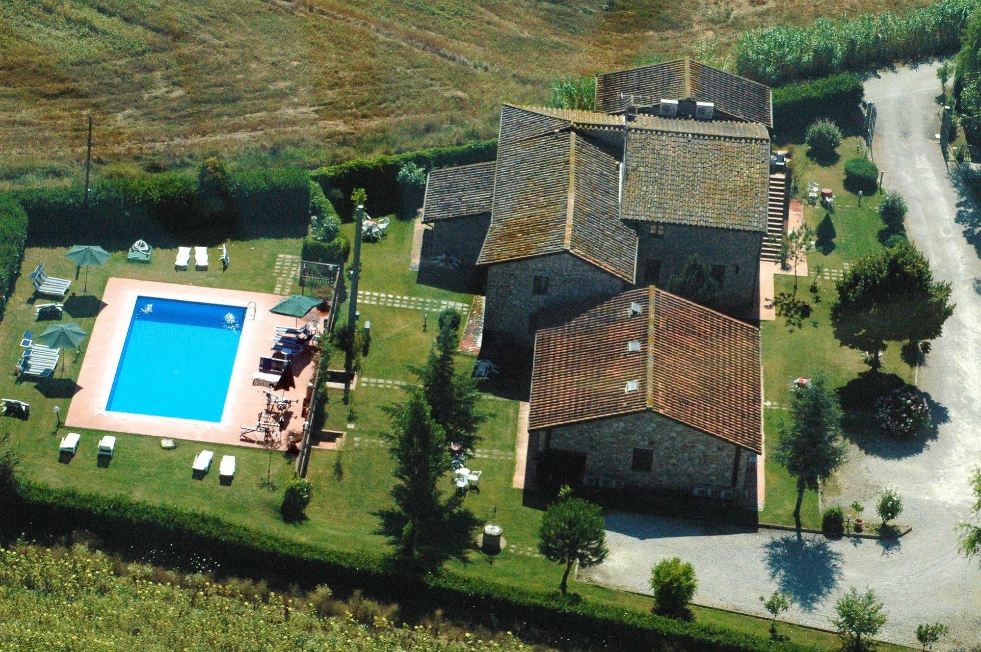 Casa Vacanze Vecchio Granaio Magione Exterior photo